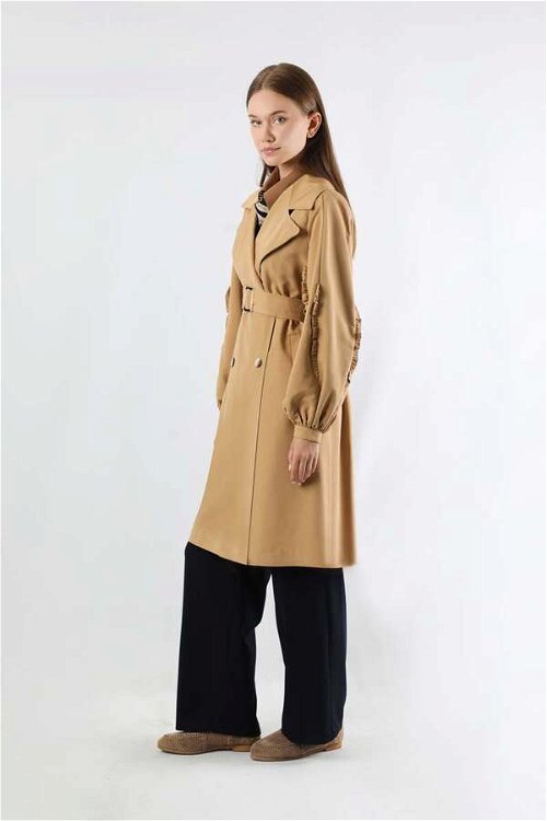 Trench With Frilled Sleeves Camel