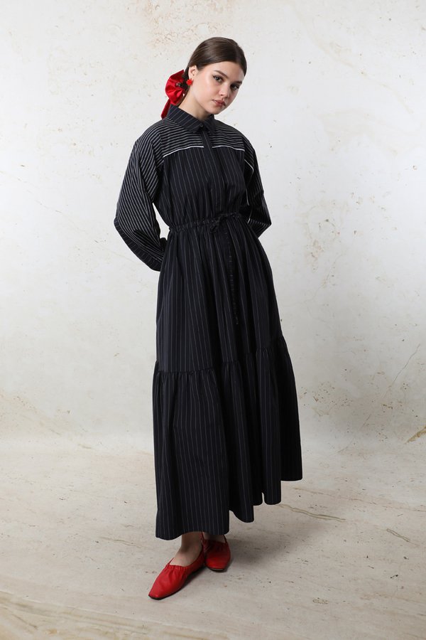Zulays - Çizgili Büzgü Elbise Siyah