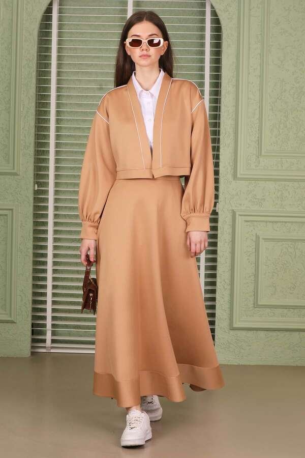 Cloak Skirt Set Camel