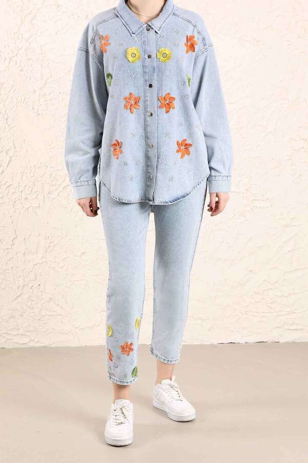 Embroidered Jeans Light Blue