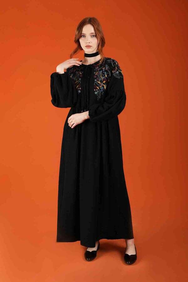 Embroidered Linen Dress Black