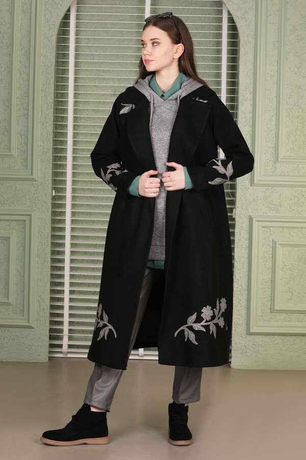 Floral Patterned Cachet Coat Black