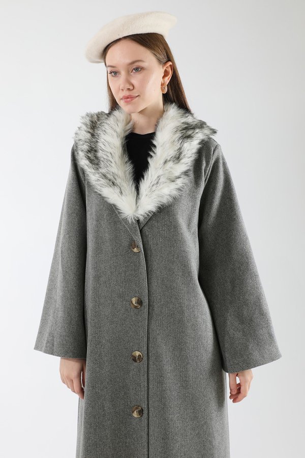 Furry Buttoned Cachet Coat Gray