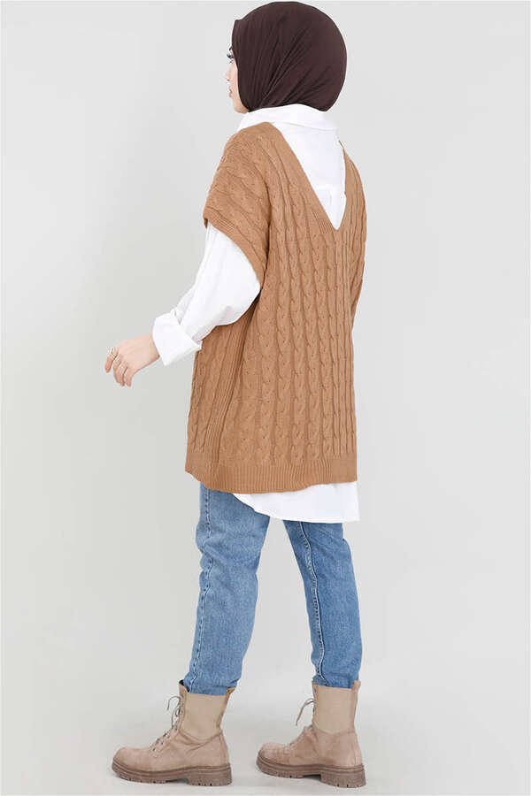 Knit Patterned Sweater Brown