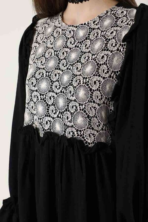 Lace Detail Frilly Dress Black