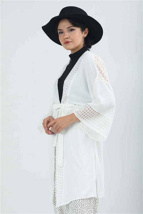Lace Short Kimono Ecru