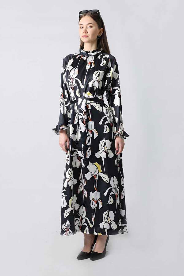 Lily Pattern Dress Black