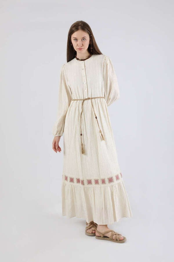 Zulays - Nakışlı Krinkıl Elbise Pudra