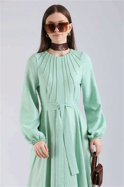 Nervür Detaylı Kloş Elbise Mint