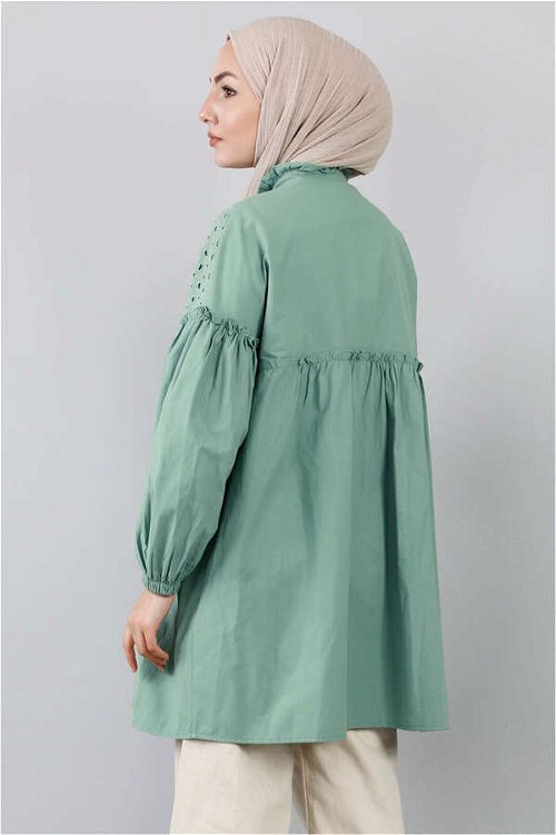 Front Robe Lace Shirt Crepe Green