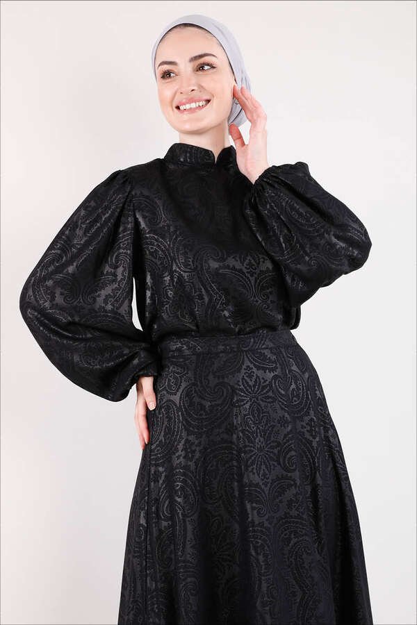 Ottoman Patterned Skirt Set Black