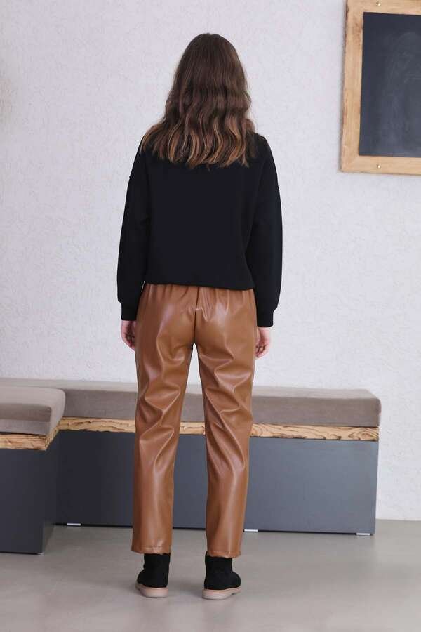 Straight Leg Leather Trousers Tan