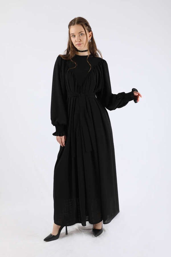 Ruffle Detailed Pleated Dress Black