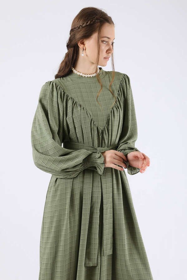 Ruffle Detailed Pleated Dress Khaki