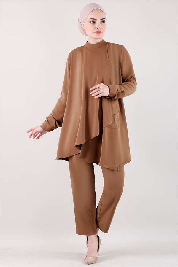 Loose Tunic Suit Brown