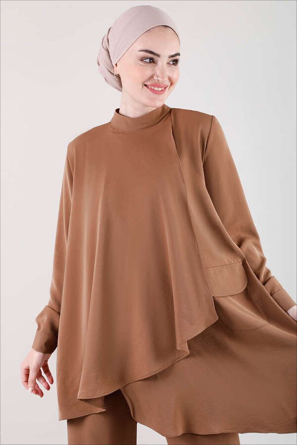 Loose Tunic Suit Brown