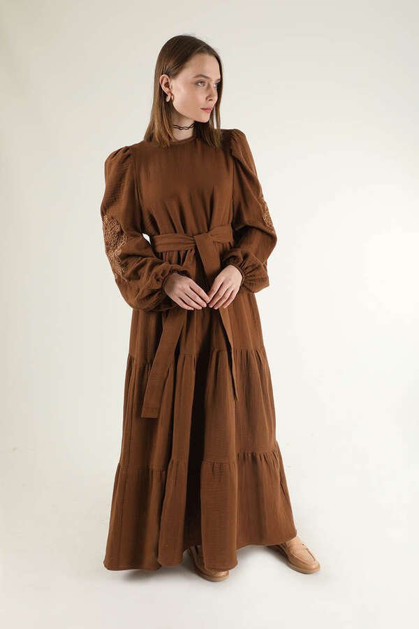 Zulays - Shirred Detailed Belted Dress Brown