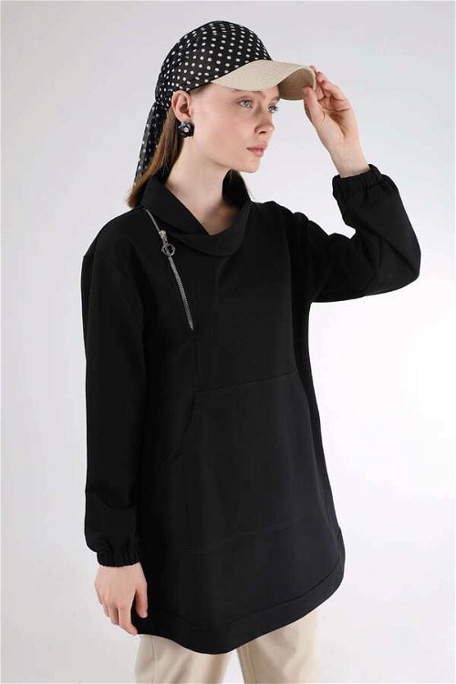 Side Zipper Black Sweatshirt
