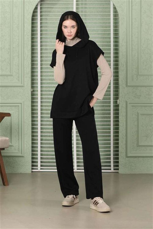 Sleeveless Knitwear Suit Black