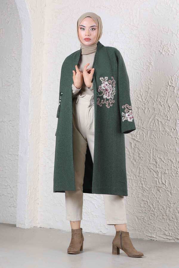 Tasseled Cachet Coat Dark Green