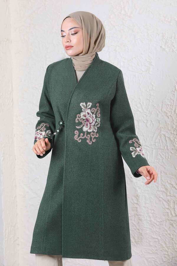 Tasseled Cachet Coat Dark Green